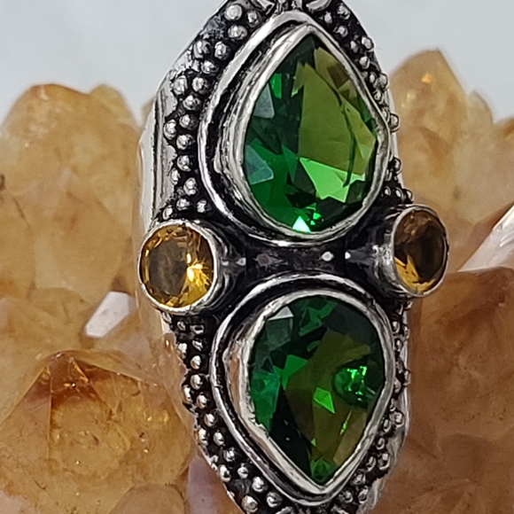 🌺Bogo New Vintage Tsavorite,Citrine Trinity Ring - Picture 2 of 5